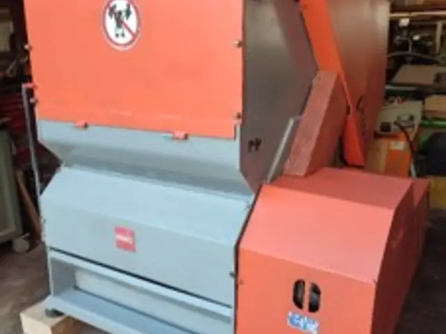 Untha Zerkleinerungsmaschine